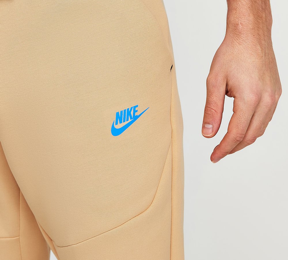 Nike tech colorblock best sale pants
