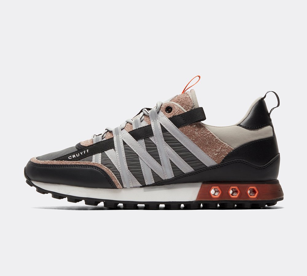 Cruyff Fearia Trainer Dark Grey Taupe Footasylum