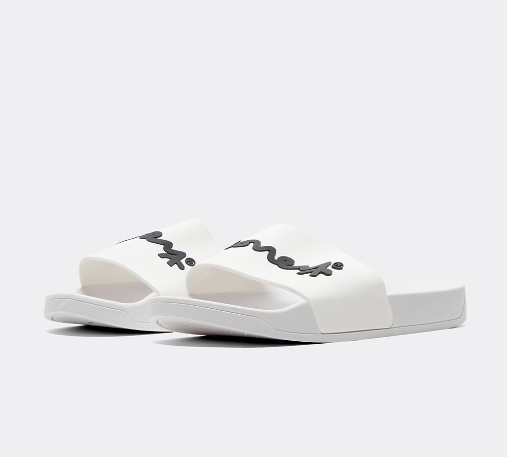 Puma slides best sale footasylum