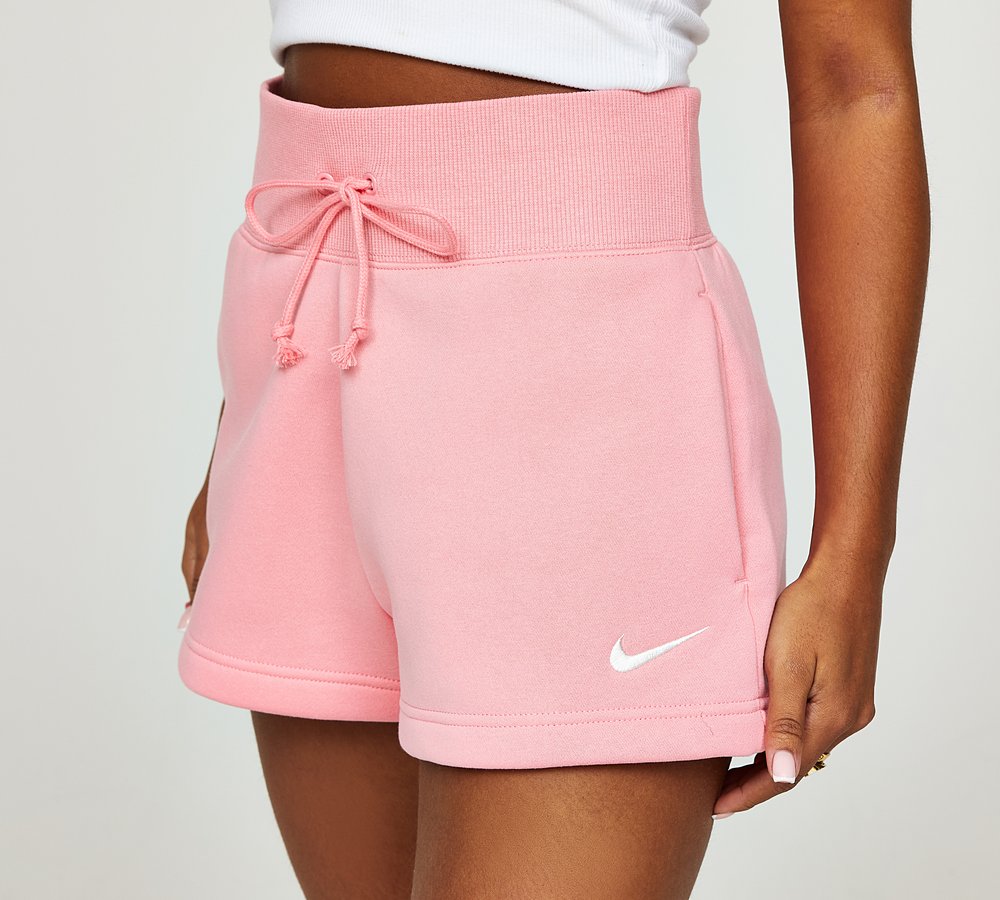 Nike shop pink shorts