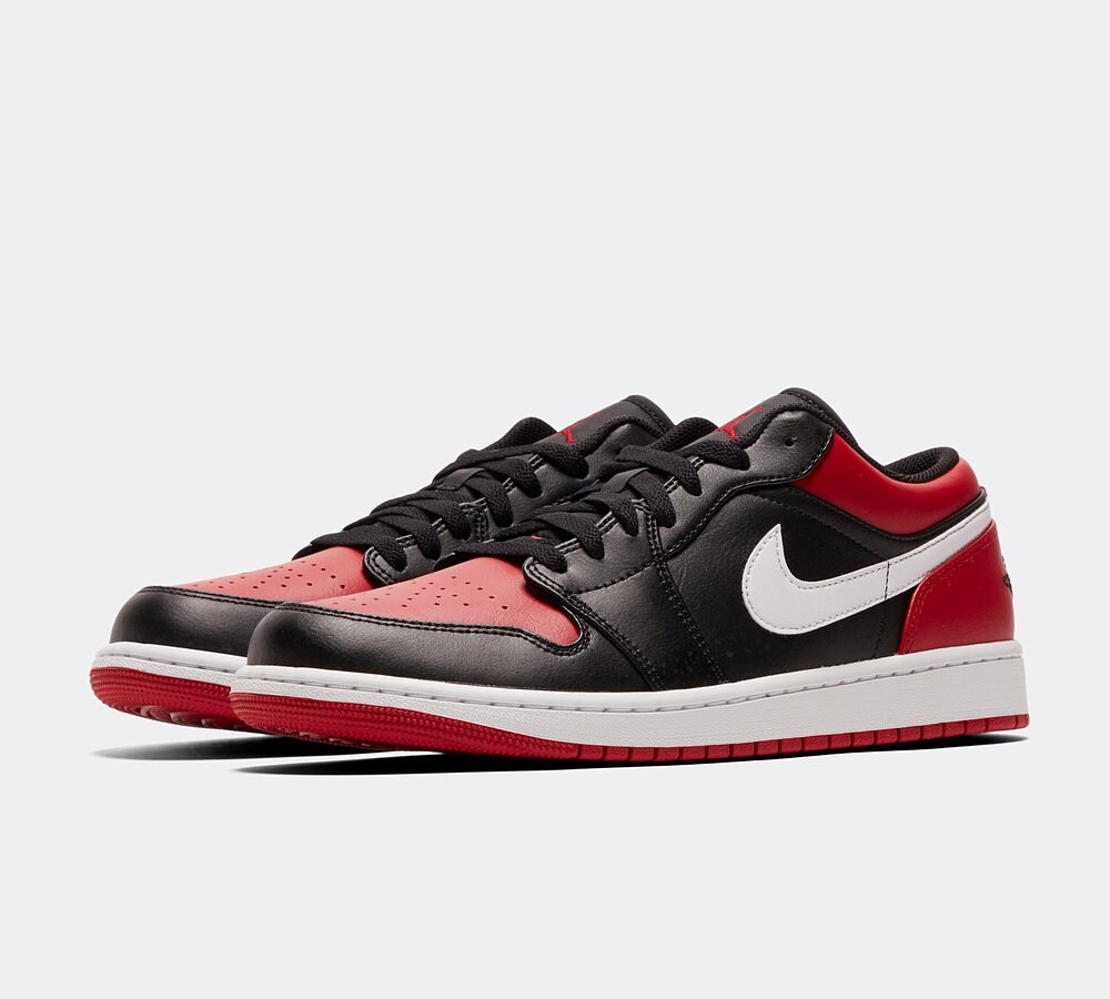 Air jordan 1 low red white black 2025