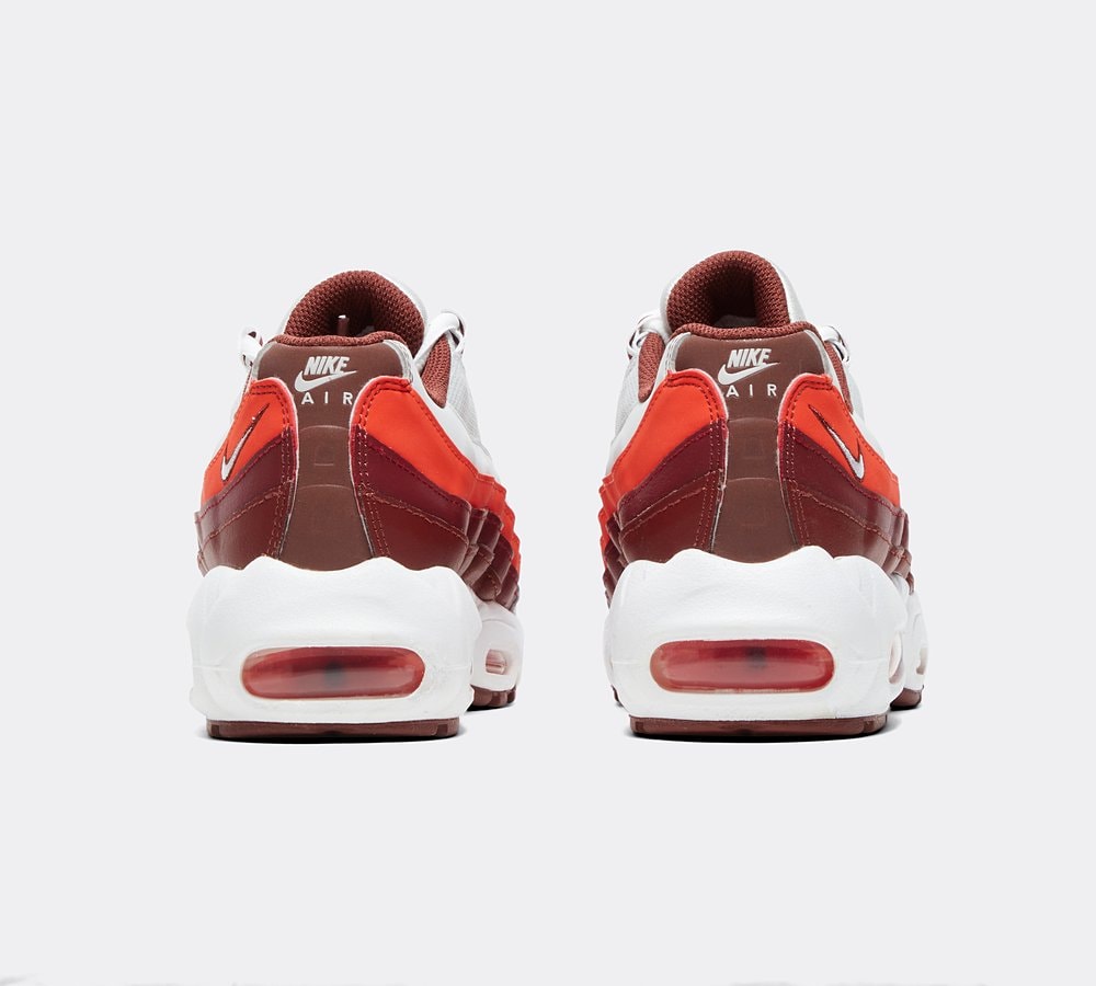 Nike Junior Air Max 95 Trainer Photon Dust Dark Pony Picante