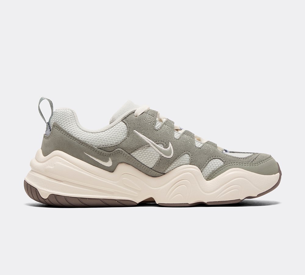 Nike discount tekno footasylum