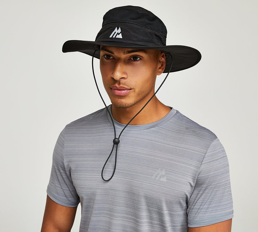 Bucket hat footasylum online