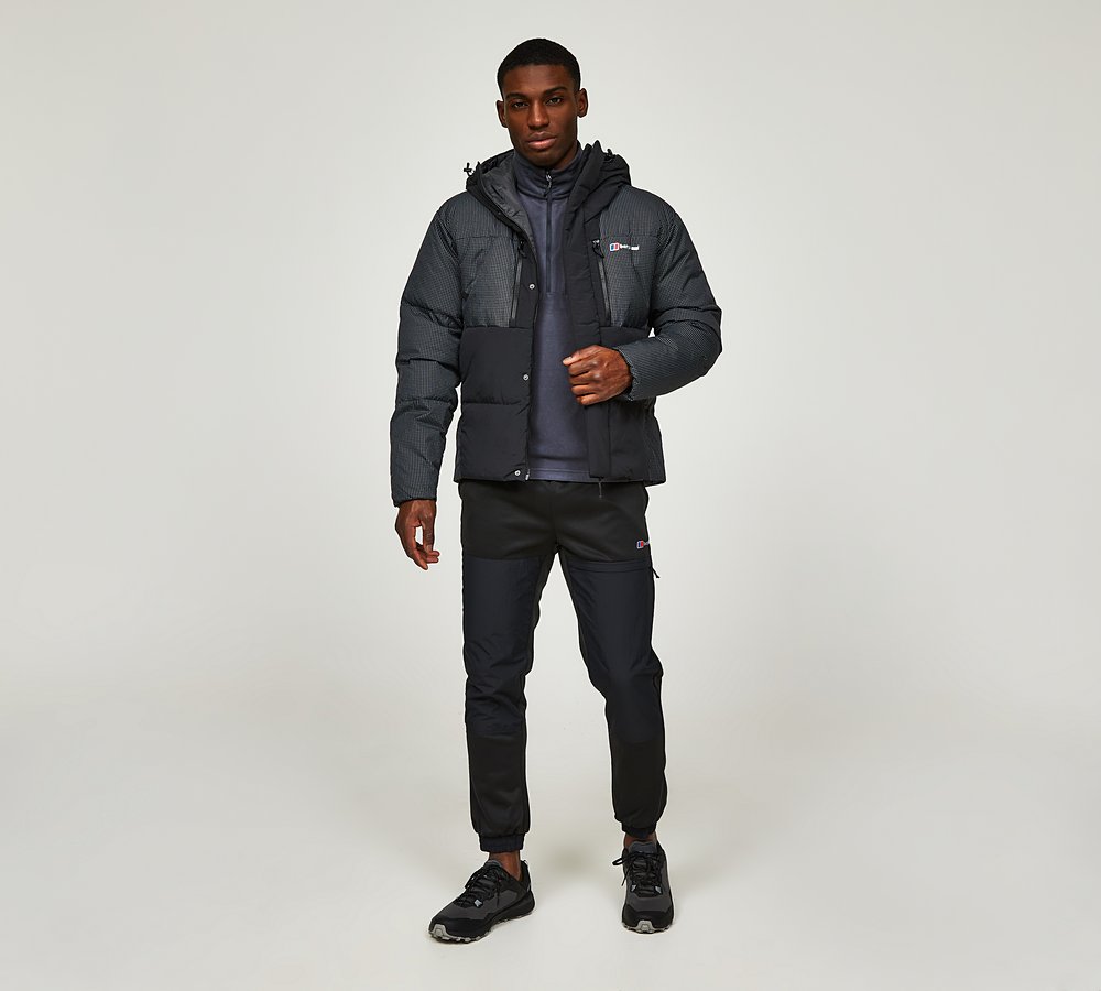 Berghaus Sabber Down Hooded Jacket | Jet Black | Footasylum