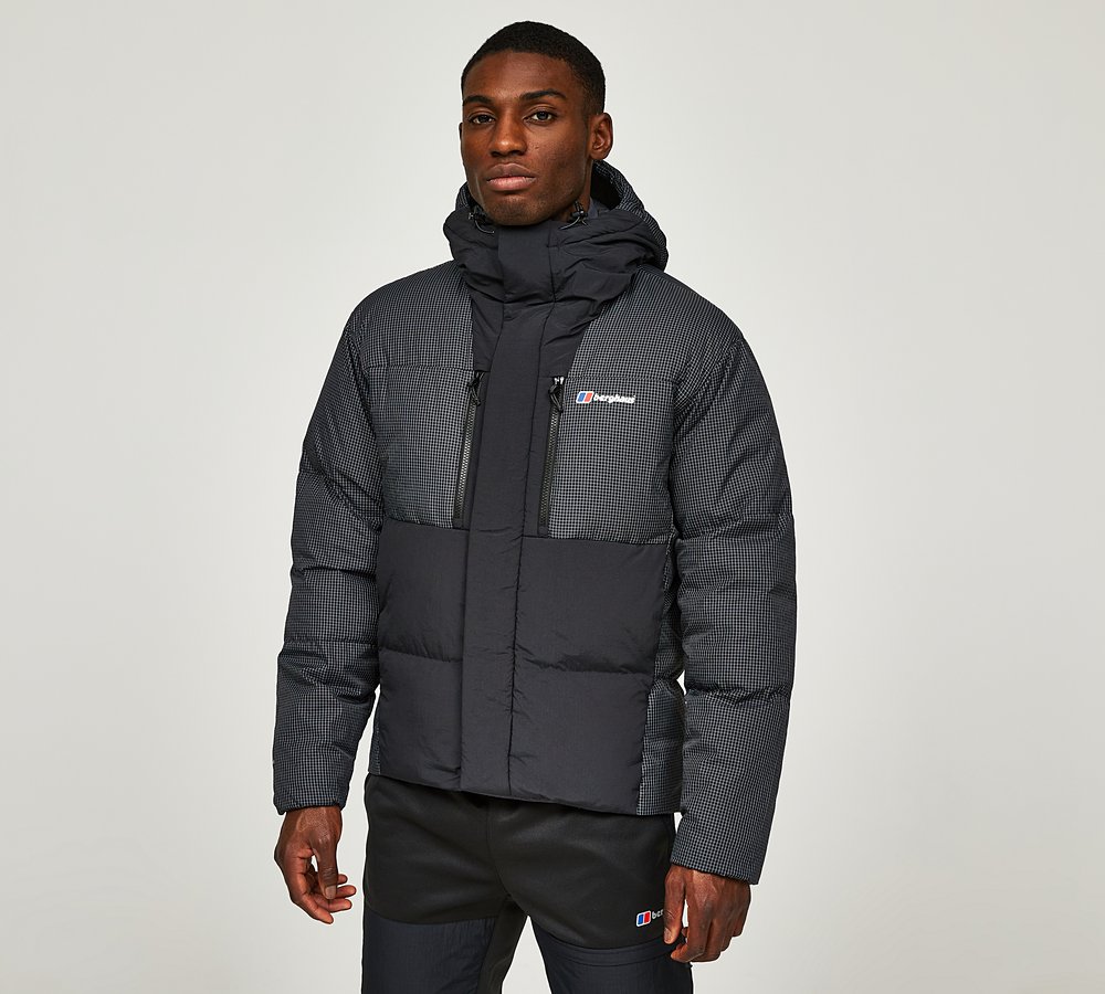 Berghaus Sabber Down Hooded Jacket | Jet Black | Footasylum