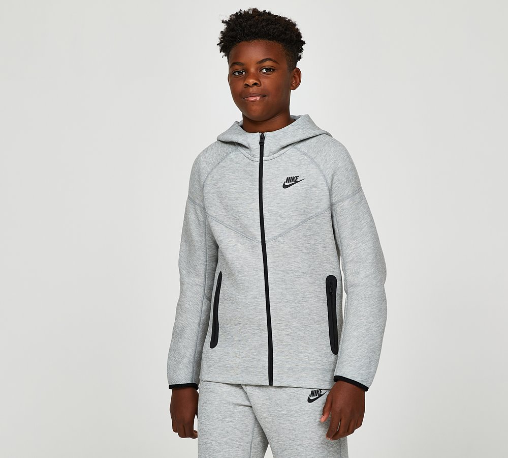 Junior nike hoodies sale sales