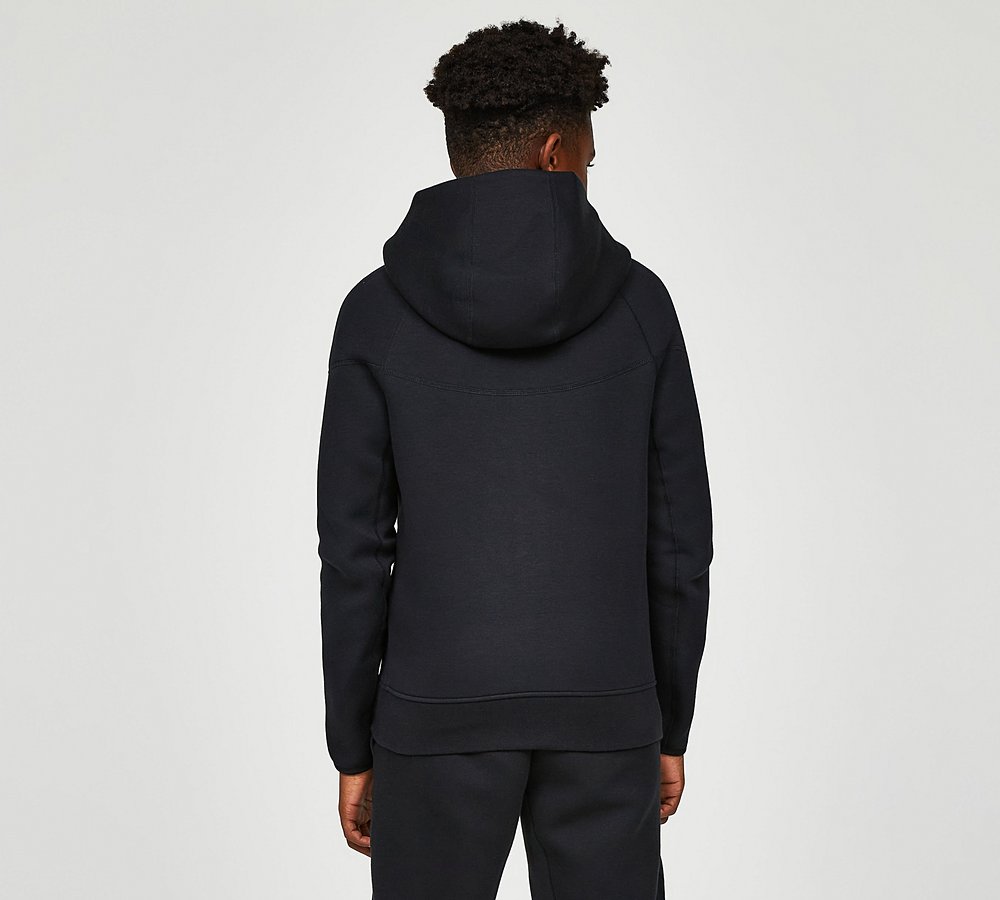 Nike tech fleece clearance sale canada