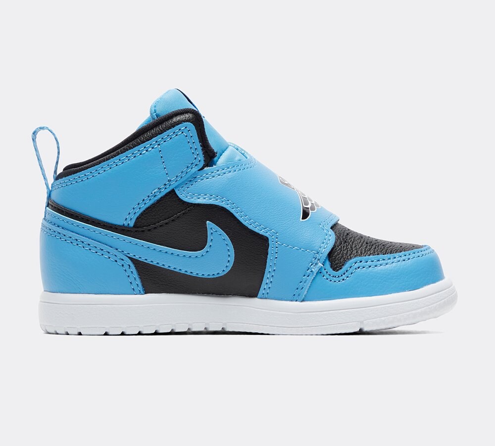 Nike air jordan 1 sky blue hotsell