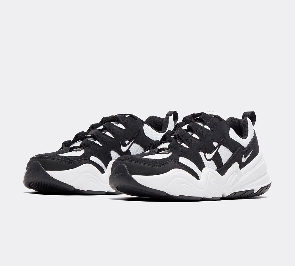 Nike Womens Tech Hera Trainer White White Black Footasylum