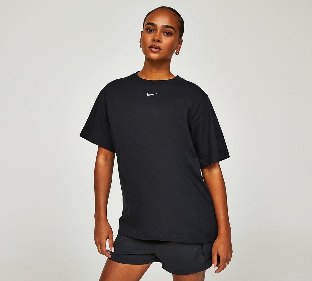Nike women's boyfriend t shirt sale