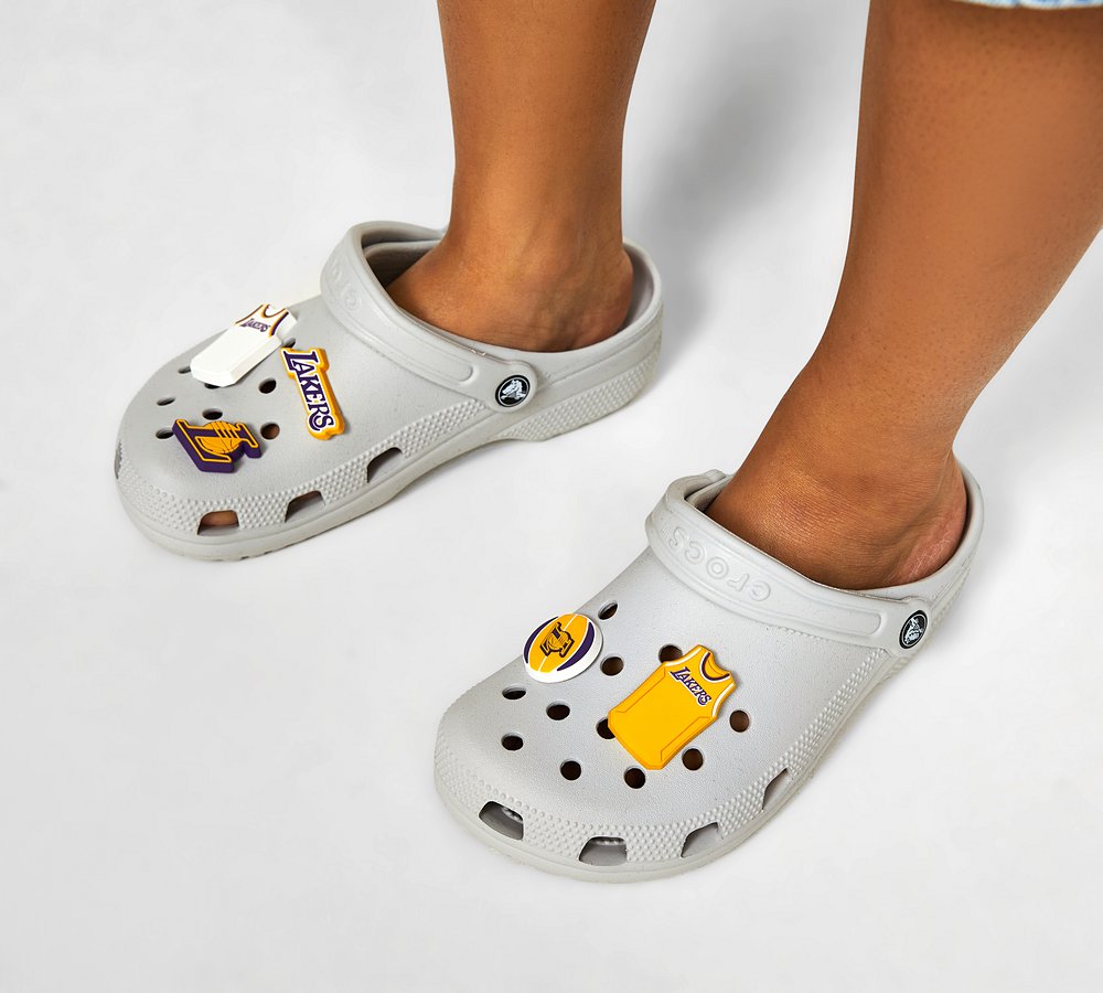 Crocs TOTTENHAM 5 PACK OF JIBBITZ CHARMS - Otros accesorios