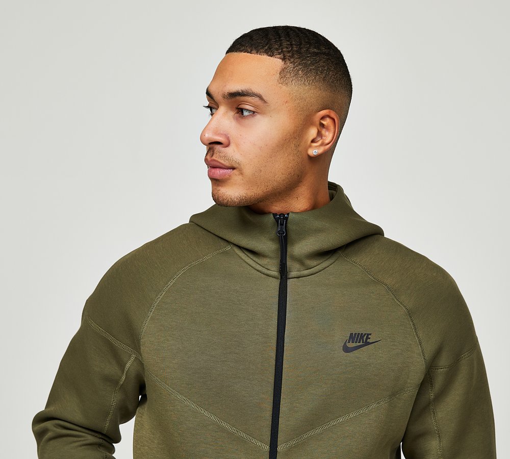Olive green nike fleece outlet