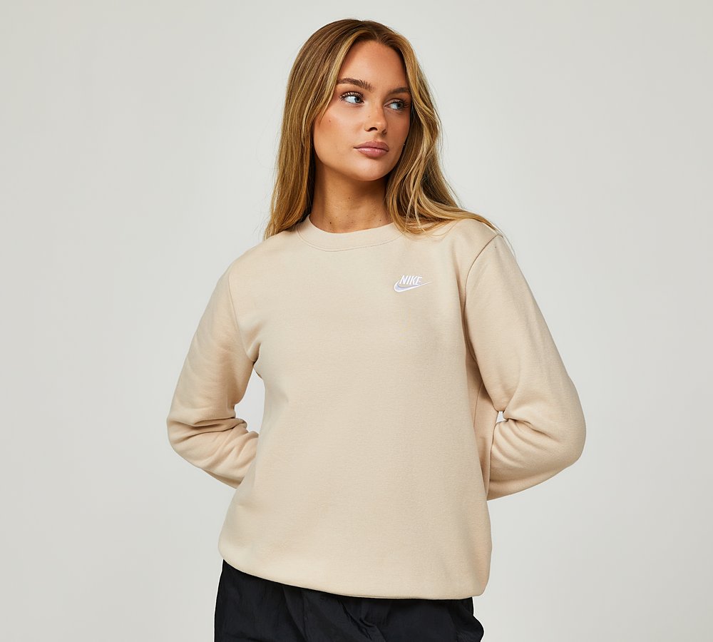 Nike jumper footasylum sale