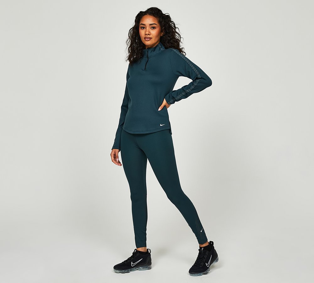 womens nike leggings and jumper