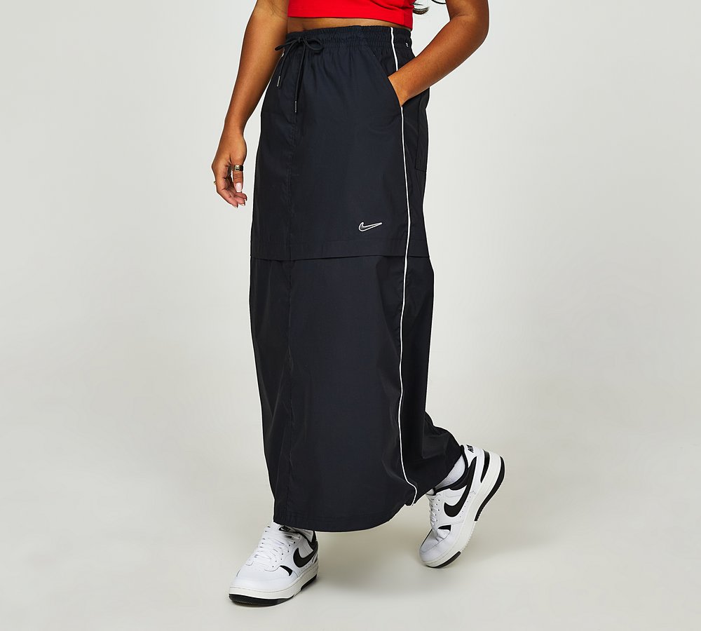 Nike best sale skirt pants