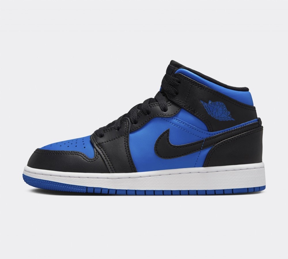 Footasylum jordans deals junior