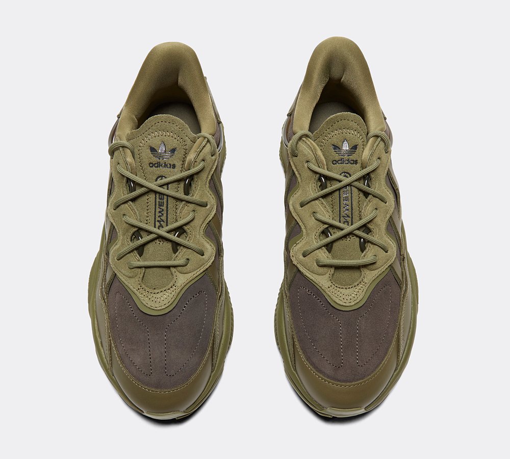 Versace trainers deals footasylum