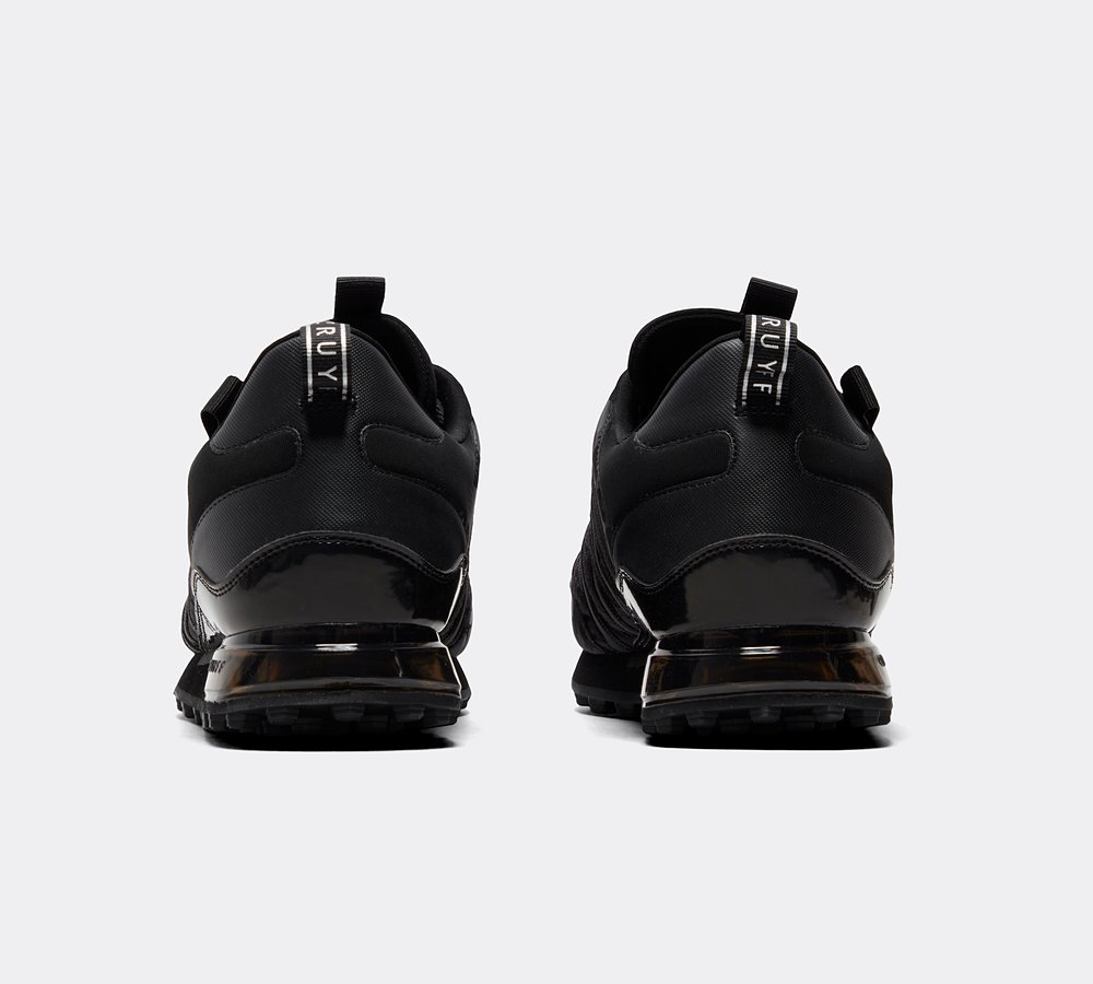 Cruyff trainers deals footasylum