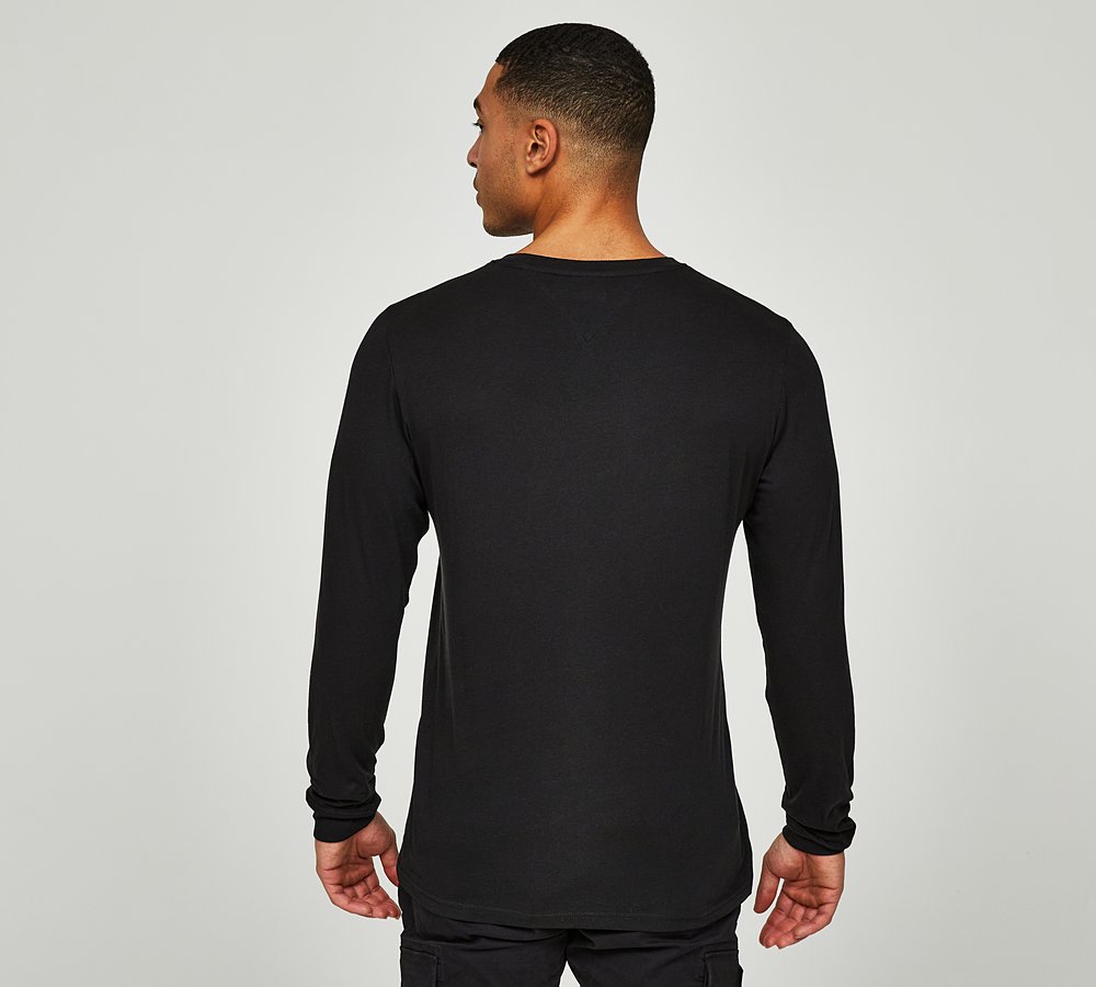 Tommy hilfiger t shirt mens footasylum hotsell