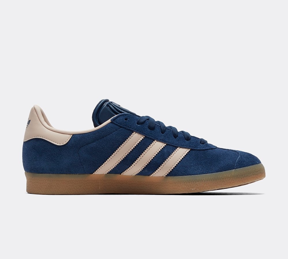 Navy sales gazelle trainers