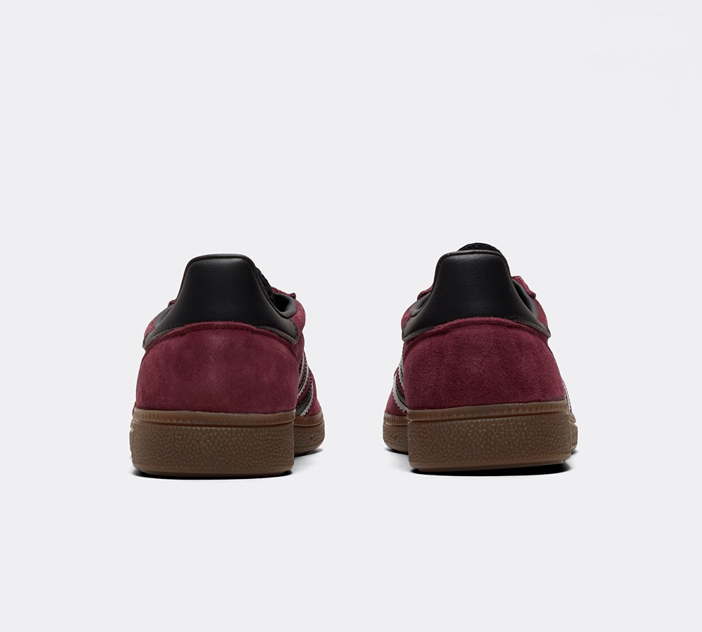 Adidas best sale busenitz footasylum