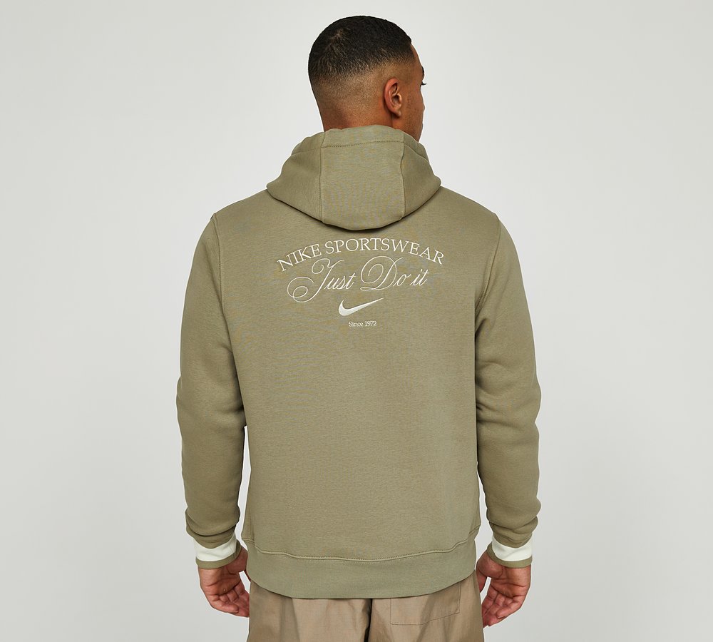 footasylum nike jumper