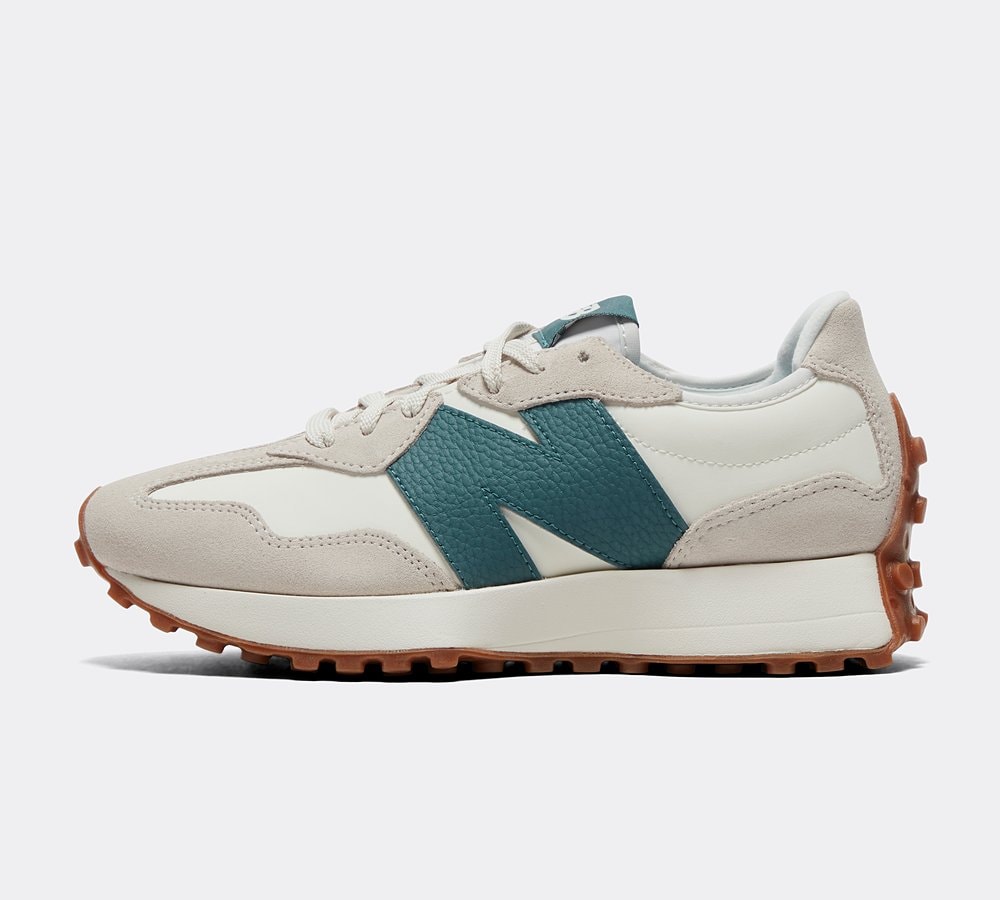 New Balance Womens 327 Trainer New Spruce White Footasylum