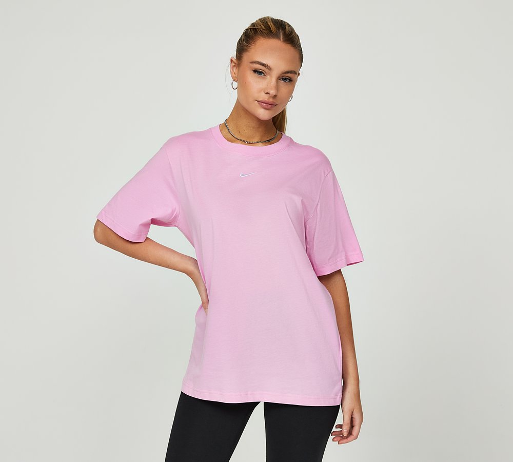 Womens Boyfriend Swoosh T Shirt