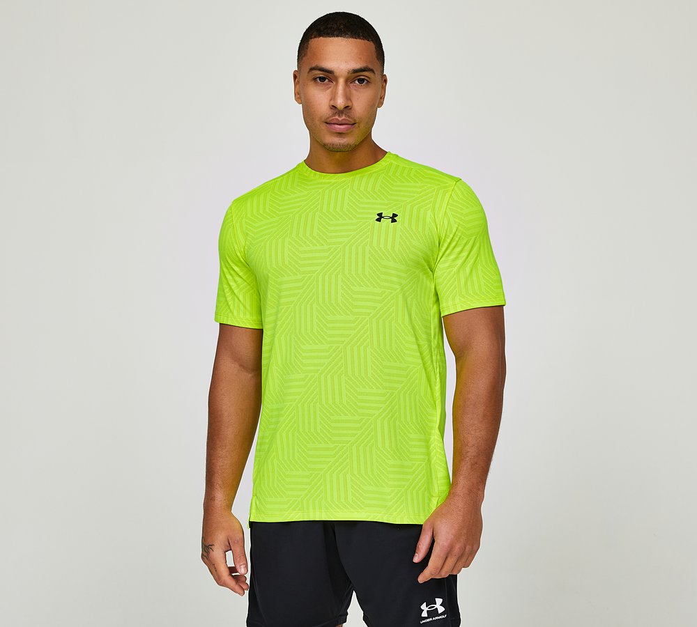 Black and yellow under armour shirt deals