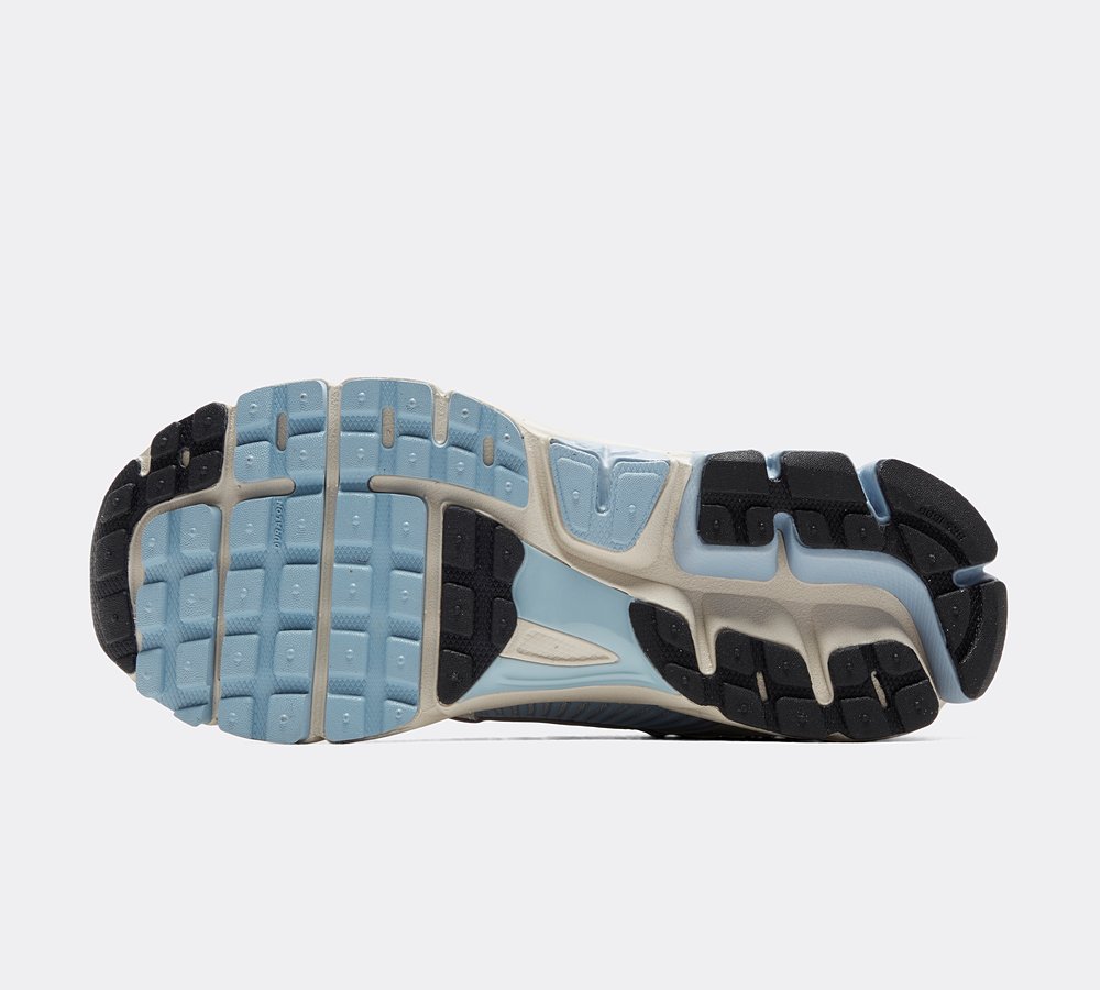 Nike Womens Zoom Vomero 5 Trainer Platinum Tint Black Light Armoury Blue Footasylum