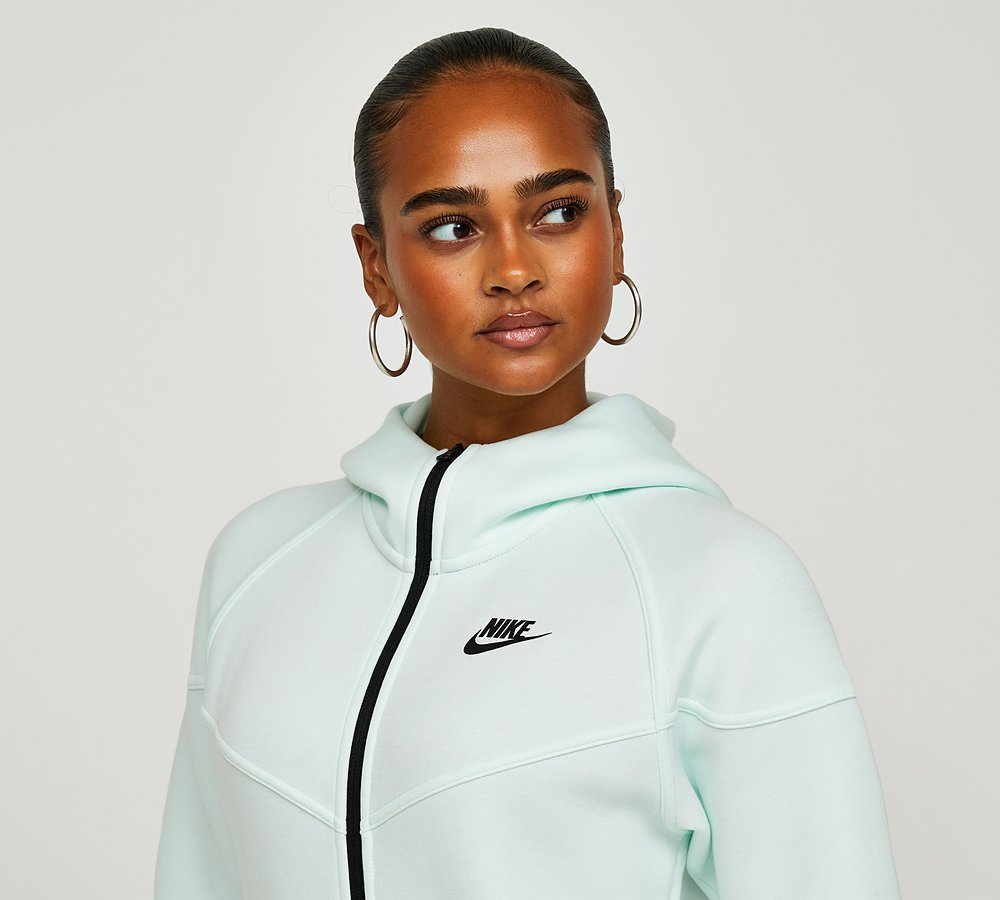 Footasylum nike hoodie 2025