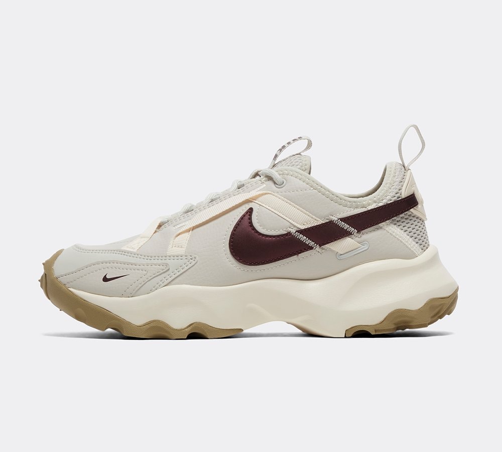 Nike womens trainers 27 hotsell