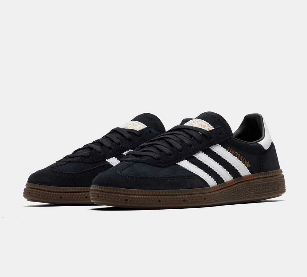 Footasylum junior trainers outlet