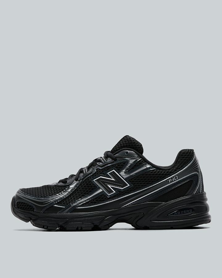 New Balance 740 Trainer Black, Men's size: 10, FootAsylum