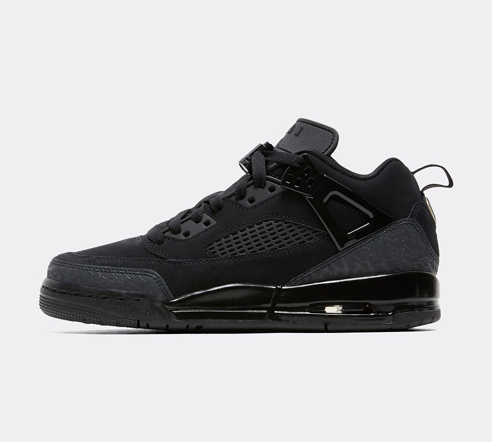 Jordan Junior Spizike Low Trainer Black, Kids size: 5.5, FootAsylum