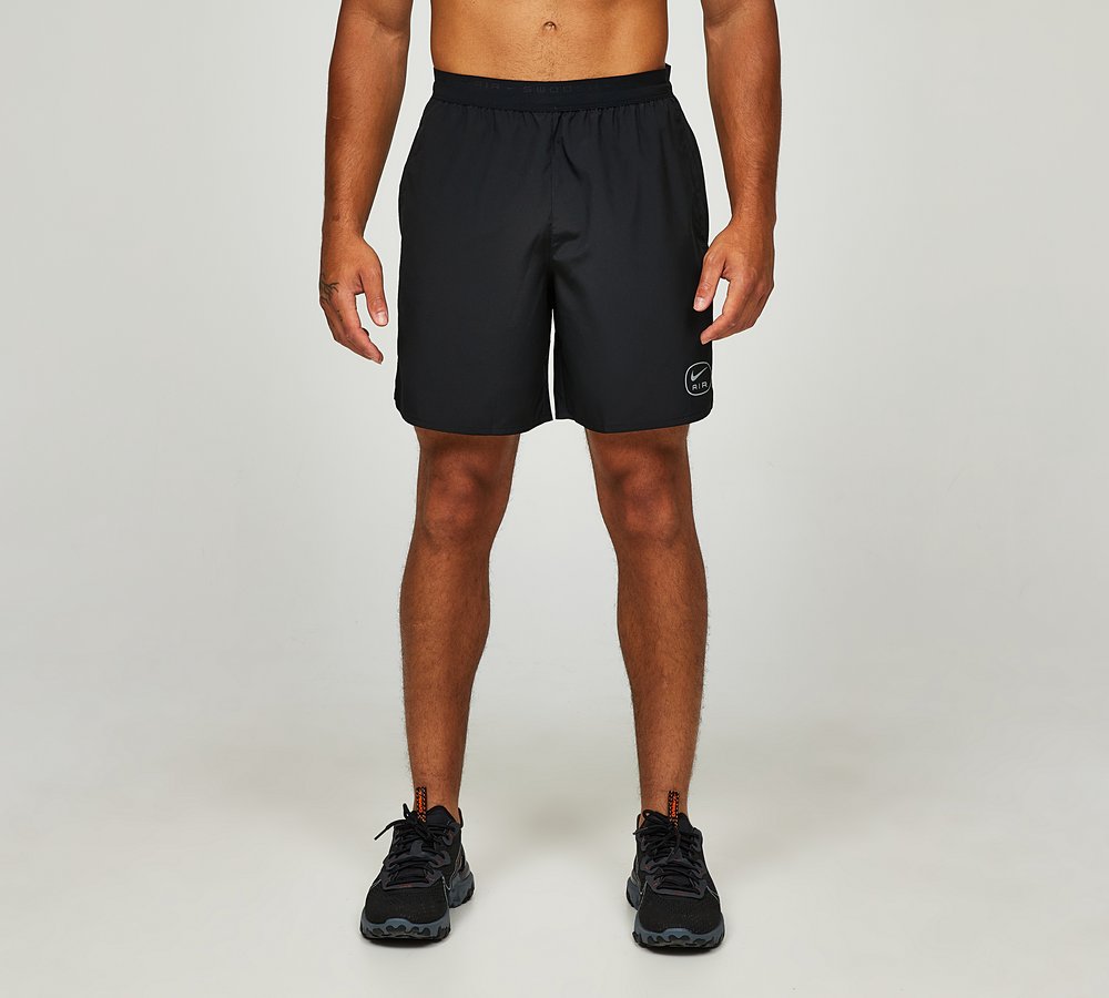 nike running swoosh shorts in black