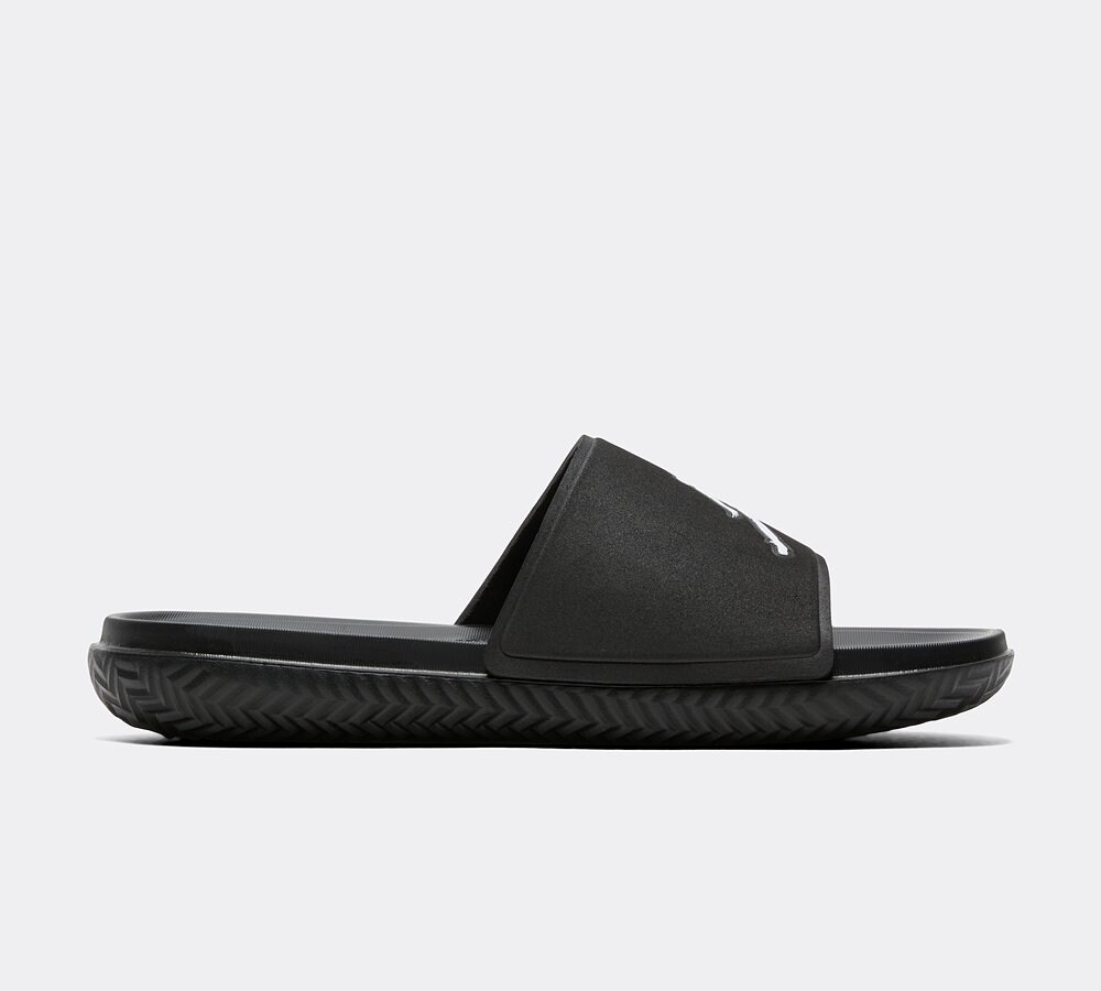 Black and white jordan slides online