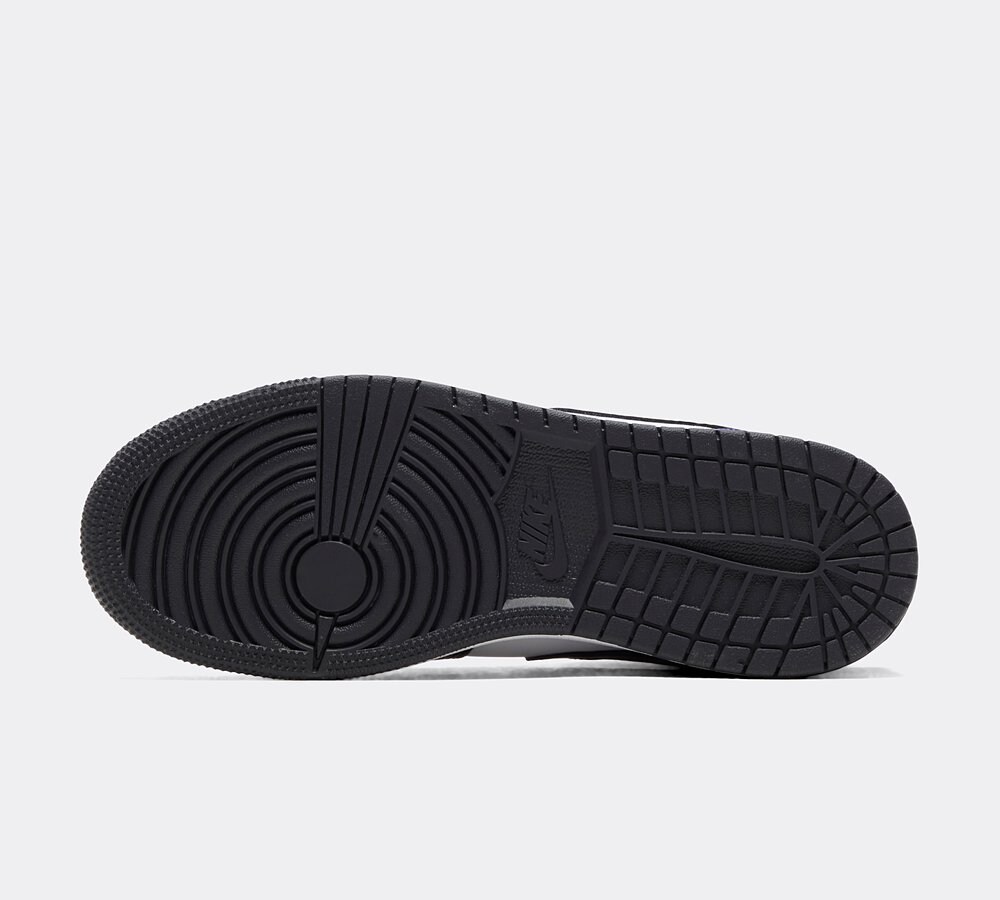 Black and white jordan 1 junior sale