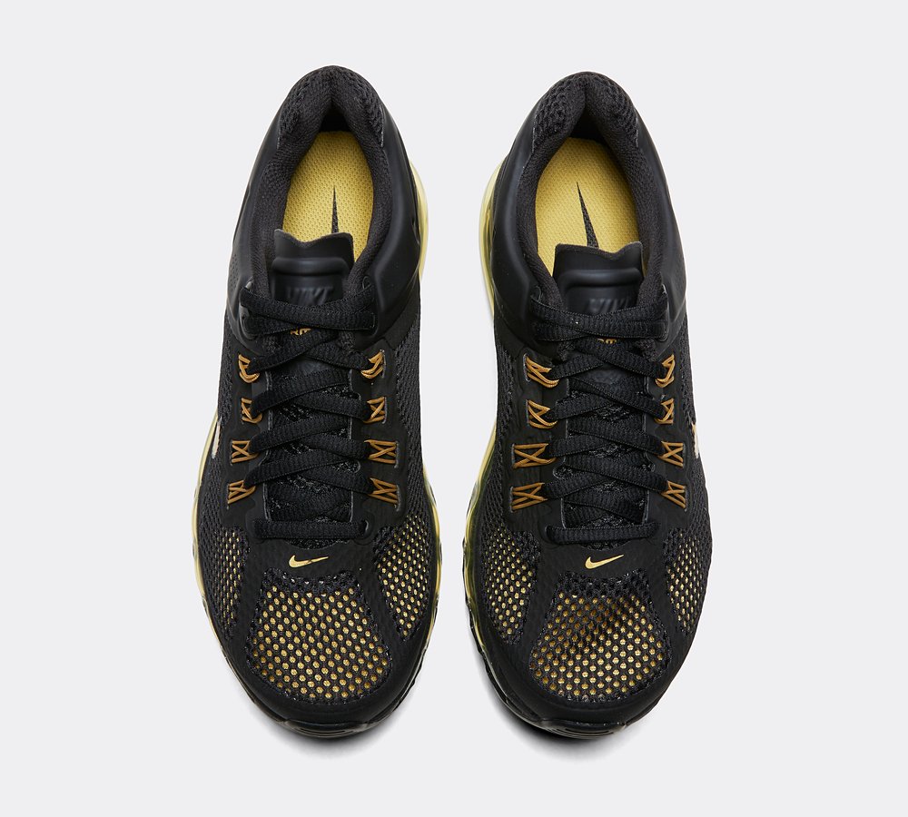 Nike Junior Air Max 2013 Trainer Black Metallic Gold Infinite Gold Footasylum