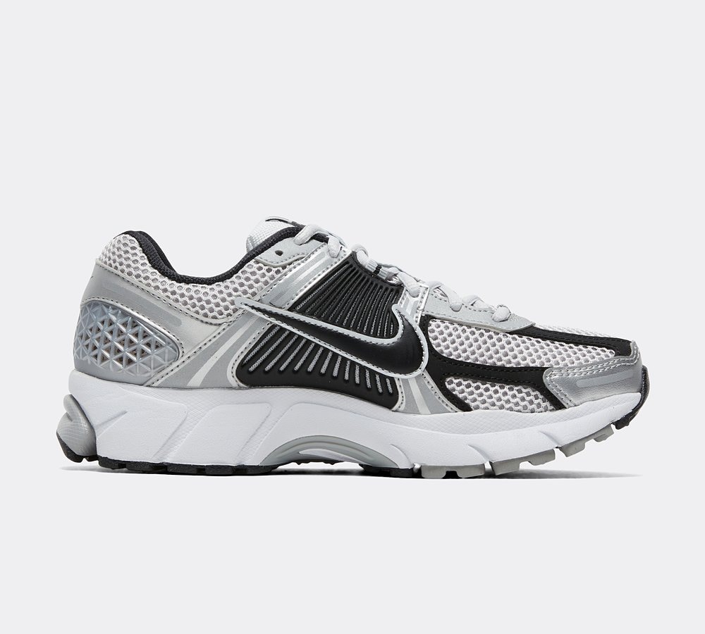 nikelab vomero 5