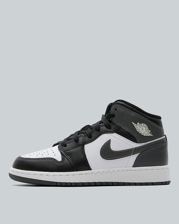 Jordan Junior Air 1 Mid Trainer Black, Kids size: 6, FootAsylum