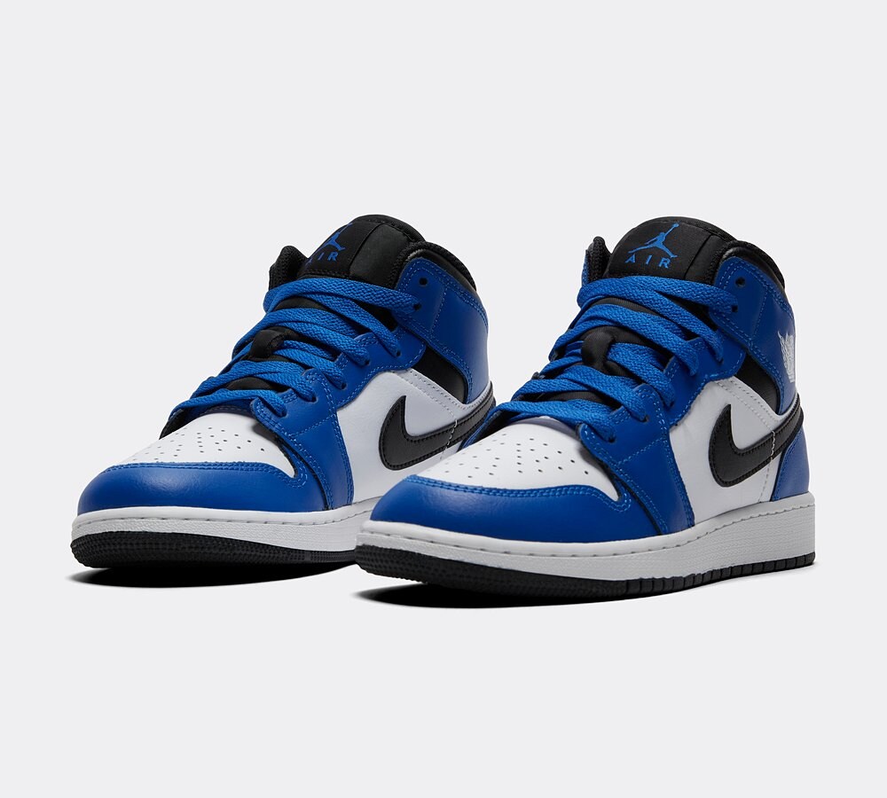 Jordan junior future mid trainer online