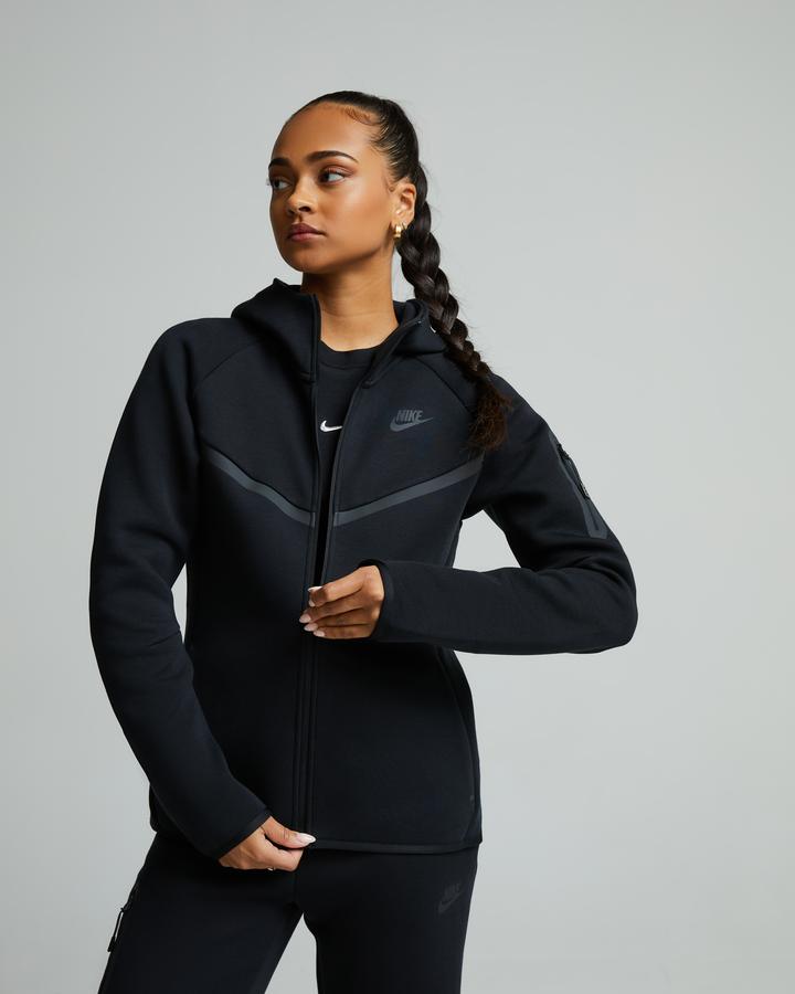 nike black hoodie for women