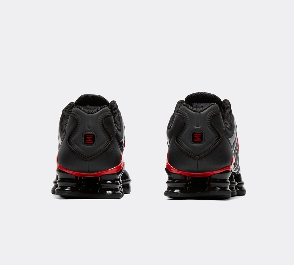 nike shox footasylum