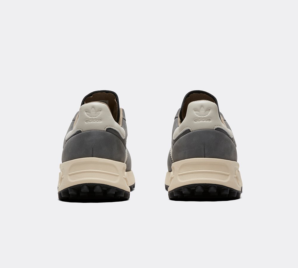 la trainer grey