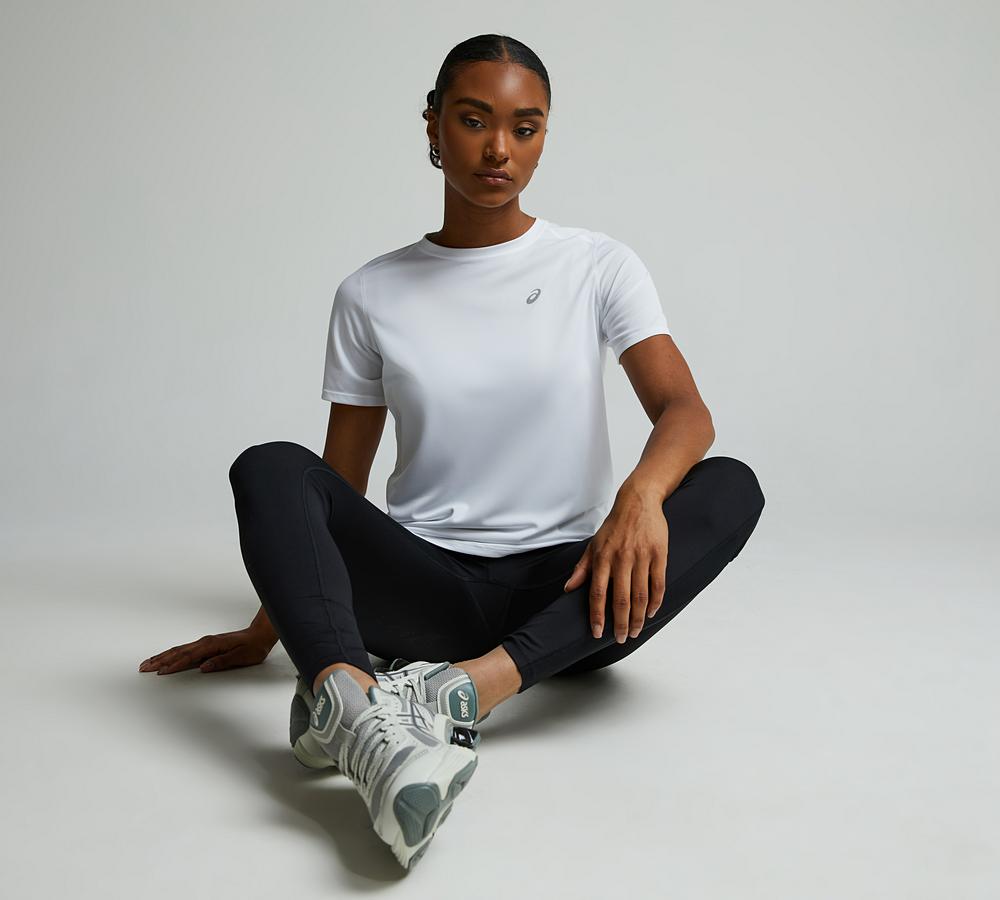 Asics Women's White Core Short Sleeved T-Shirt - Extra Large