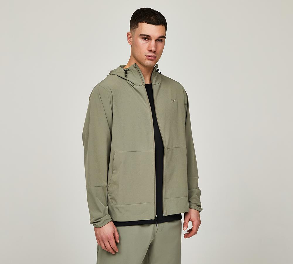 nike jacket footasylum