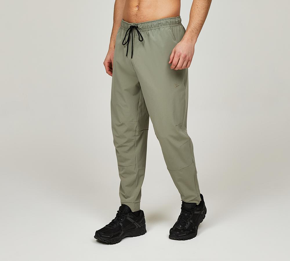 Nike Dri-FIT Unlimited Tapered Pant Light Army Footasylum