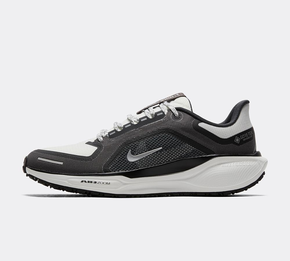 Nike Pegasus 41 GORE-TEX Trainer Black Summit White